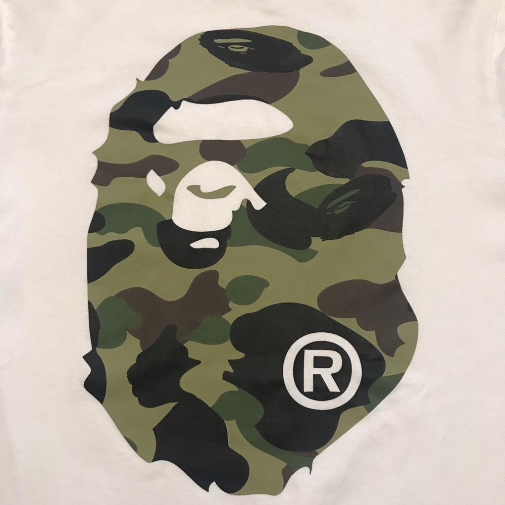 👟 BAPE Brand Camo Tee - Picture 2 of 7
